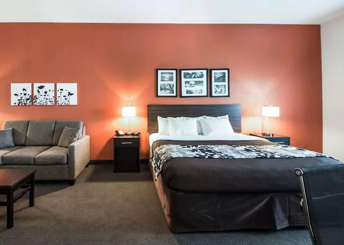 Sleep Inn & Suites Hennessey North