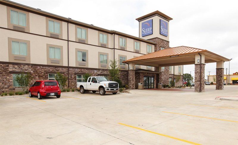 Sleep & North Hotel Hennessey